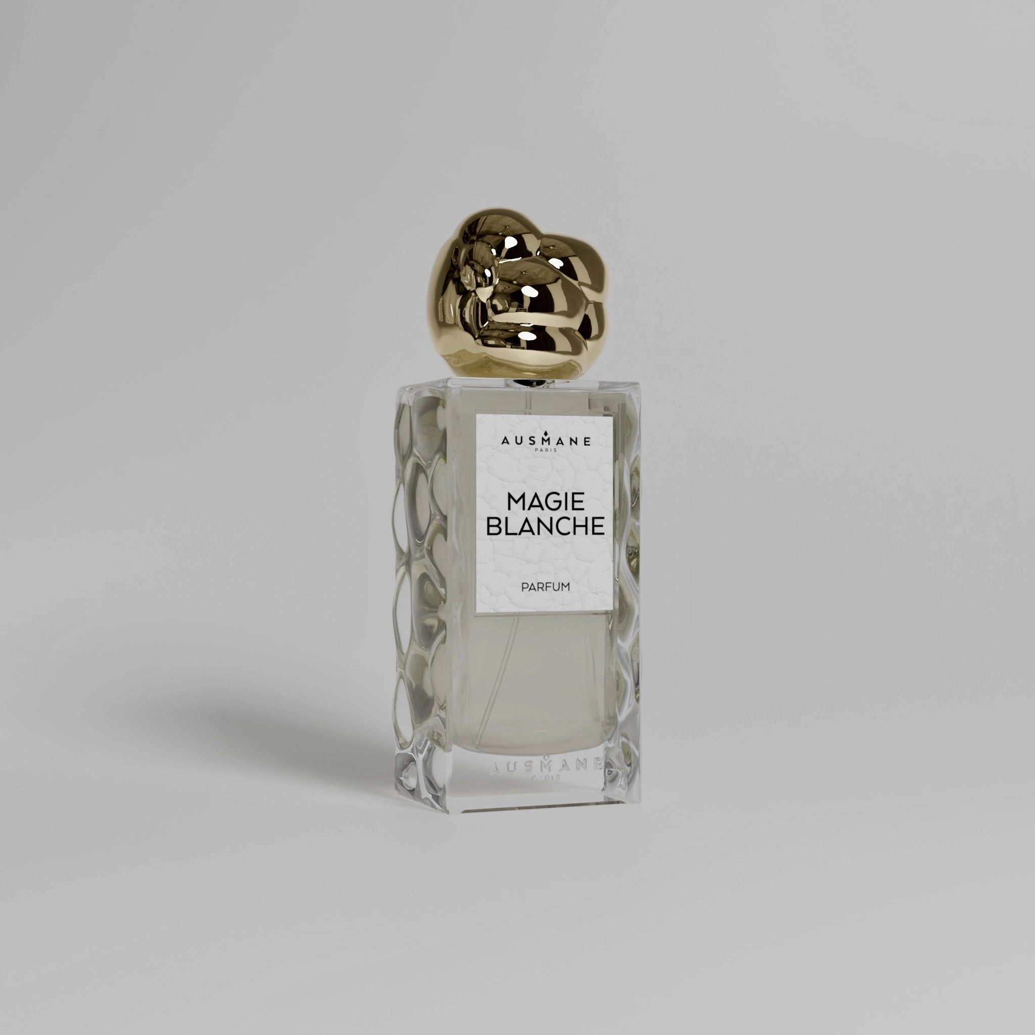 Parfum Magie Blanche - Fragrance fruitée et boisée aux notes de lavande et patchouli.